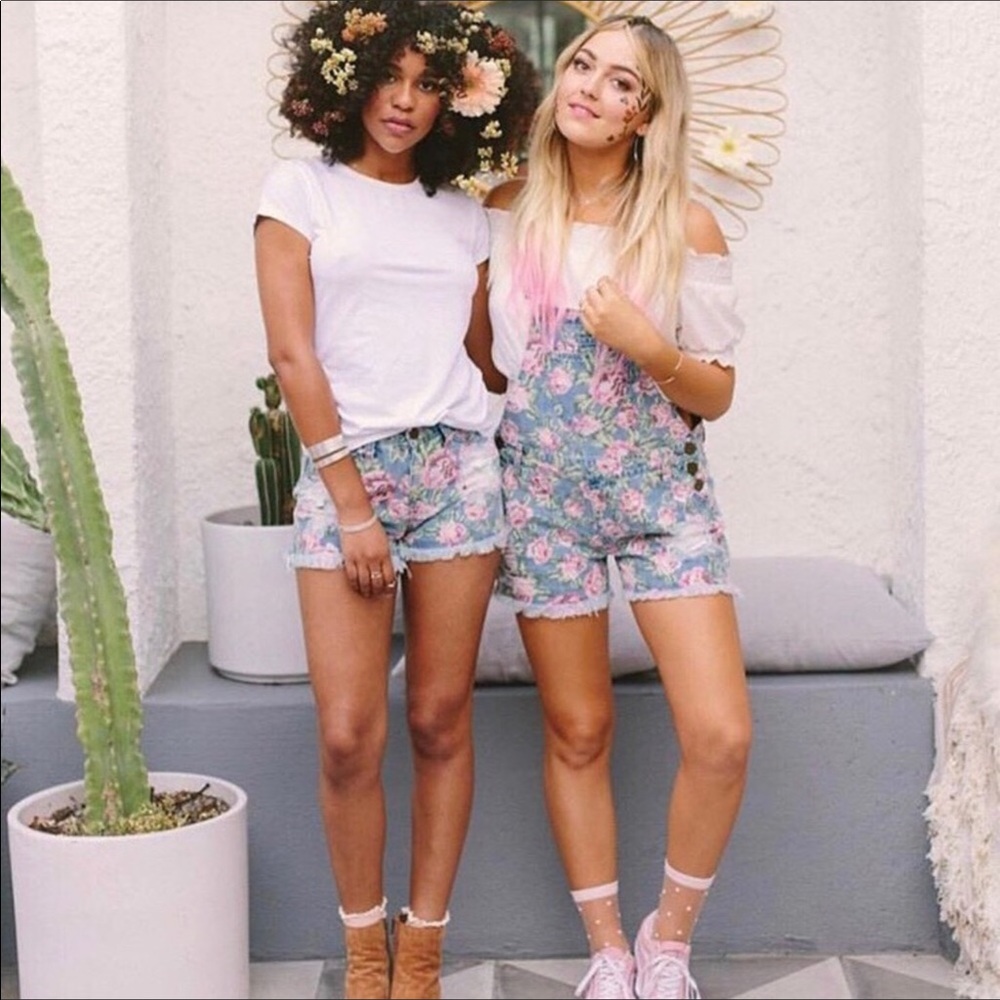 Show Me Your MuMu S Orlando Floral Overall Shorts